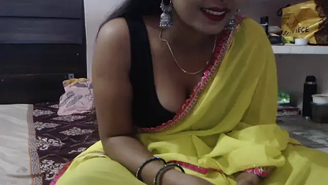 Snapshot of wildbabes chatting on 11/06/25, 05:03 wildbabes online show from 11/06/25, 05:03