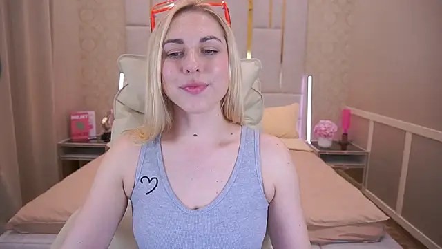 ArishkaLulu online show from 03/14/25, 12:40