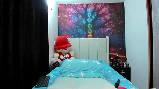 lunaa mayerr online show from 07/29/26, 02:21