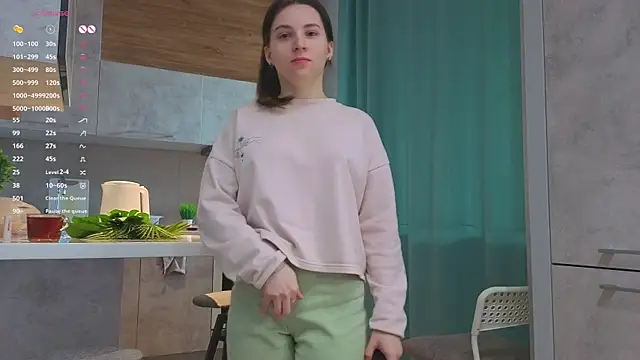 DonnaBurkee online show from 04/04/26, 04:22