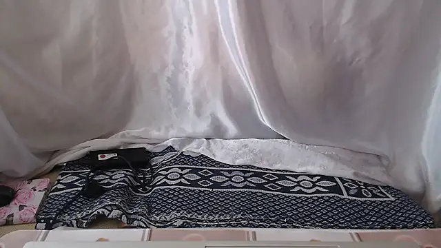 Burberrry  online show from 01/14/26, 07:36