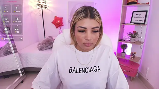 SALOOMEE   online show from 02/17/25, 11:55