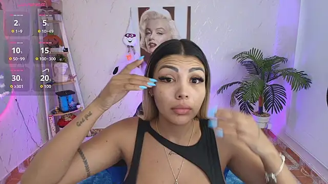 Snapshot of SALOOMEE__ chatting on 03/21/26, 11:26 SALOOMEE online show from 03/21/26, 11:26