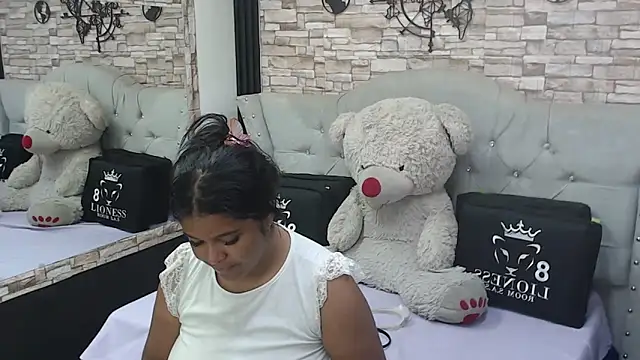 sia cavad online show from 02/28/25, 01:03