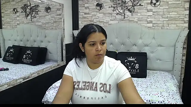 sia cavad online show from 09/29/25, 01:05