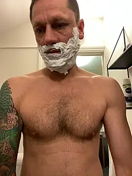 Yourhotboy 42 online show from 02/25/25, 09:13