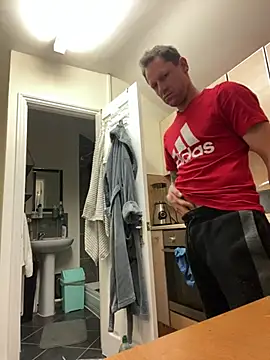 Yourhotboy 42 online show from 03/13/25, 07:28