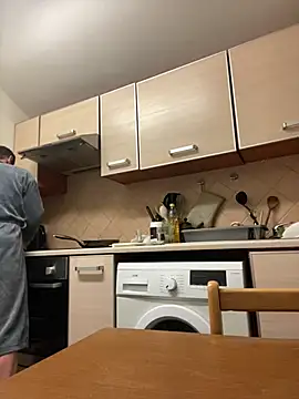 Yourhotboy 42 online show from 03/14/25, 09:10