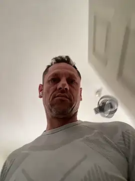 Yourhotboy 42 online show from 10/05/25, 11:52