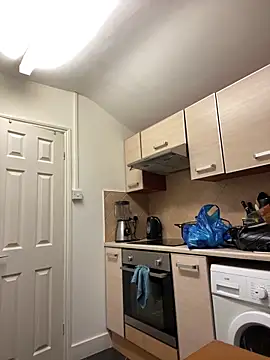 Yourhotboy 42 online show from 10/30/25, 06:08