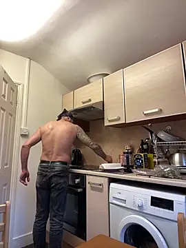 Yourhotboy 42 online show from 02/20/26, 04:40