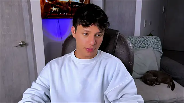 Snapshot of Alexxblue chatting on 02/18/25, 08:36 Alexxblue online show from 02/18/25, 08:36