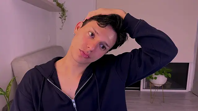 Alexxblue online show from 11/08/25, 04:12