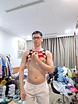 Snapshot of horny_slavedog chatting on 03/03/25, 08:11 horny slavedog online show from 03/03/25, 08:11