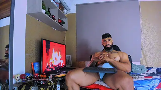 naugthy dominant online show from 12/11/24, 01:26
