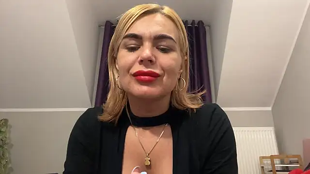 DESIREjenny online show from 12/20/24, 08:38