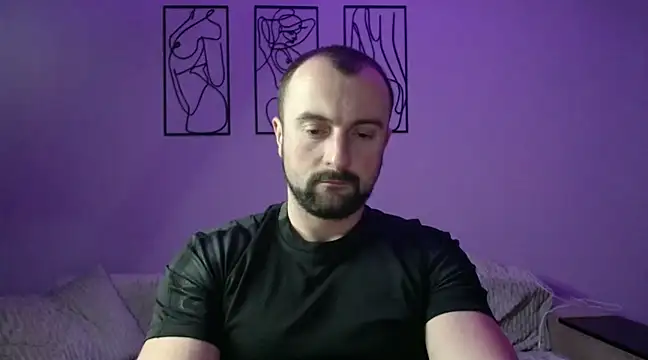 brindlefly6969 online show from 12/06/24, 11:54