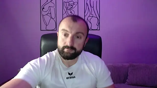 brindlefly6969 online show from 10/15/25, 11:32