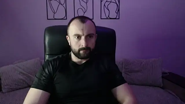 brindlefly6969 online show from 04/04/26, 10:46