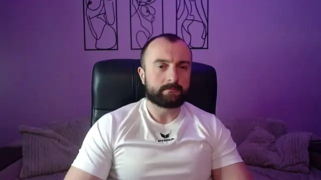 brindlefly6969 online show from 04/14/26, 10:43