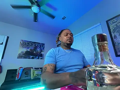 4EVAGLACIERS online show from 03/24/26, 03:22