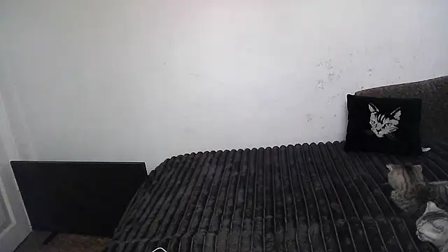 Snapshot of ElizaSwon chatting on 09/12/25, 01:44 ElizaSwon online show from 09/12/25, 01:44