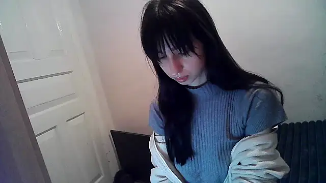 Snapshot of ElizaSwon chatting on 09/28/25, 03:50 ElizaSwon online show from 09/28/25, 03:50