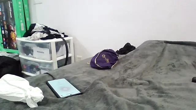 Iliketocooksquirt25 online show from 10/04/25, 12:58