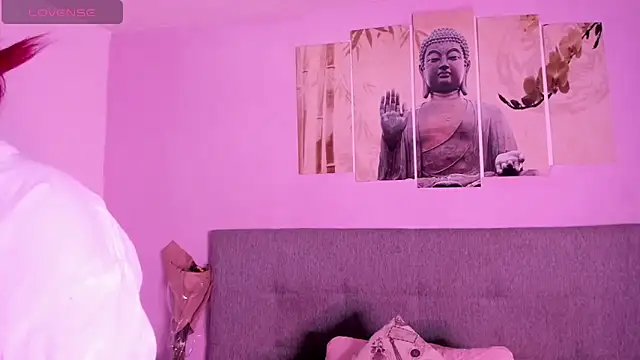 Snapshot of Im_Scarlet chatting on 03/22/25, 06:03 Im Scarlet online show from 03/22/25, 06:03