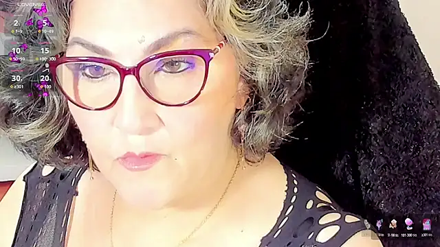 Snapshot of cataleya_mom chatting on 11/20/25, 03:07 cataleya mom online show from 11/20/25, 03:07