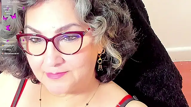 Snapshot of cataleya_mom chatting on 11/28/25, 04:31 cataleya mom online show from 11/28/25, 04:31