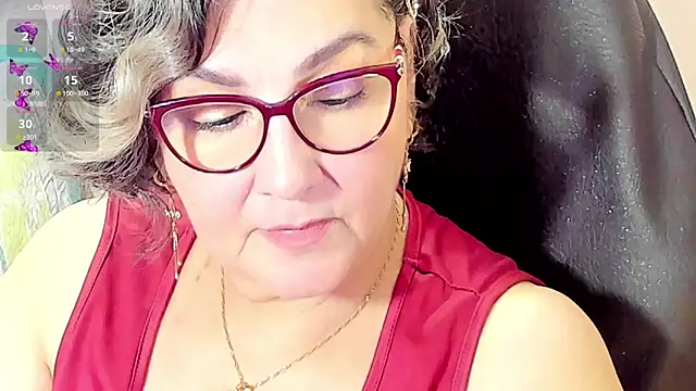 Snapshot of cataleya_mom chatting on 03/10/26, 02:27 cataleya mom online show from 03/10/26, 02:27