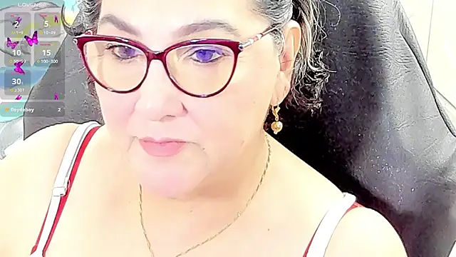 Snapshot of cataleya_mom chatting on 04/14/26, 04:07 cataleya mom online show from 04/14/26, 04:07