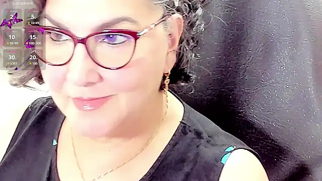 cataleya mom online show from 04/25/26, 02:25