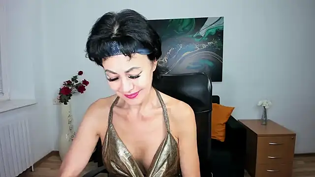 Silvia Wallec online show from 09/10/25, 05:46