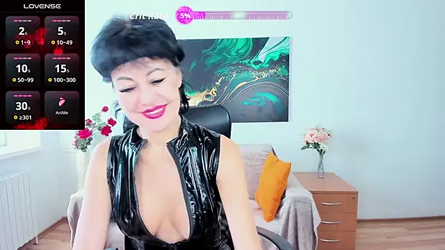 Silvia Wallec online show from 10/26/25, 06:41