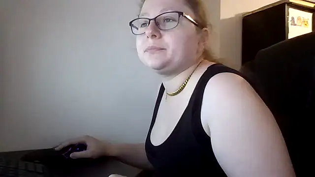 Kiarassecrets online show from 04/17/26, 09:45