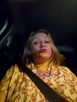 Snapshot of lady_charlyne chatting on 01/17/25, 10:56 lady charlyne online show from 01/17/25, 10:56