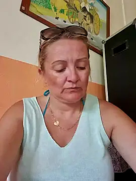 Snapshot of lady_charlyne chatting on 02/03/25, 05:24 lady charlyne online show from 02/03/25, 05:24