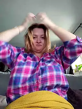 lady charlyne online show from 11/27/25, 09:00