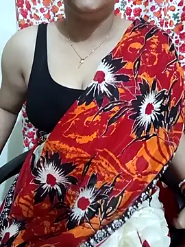 Priya Boudi online show from 11/14/25, 06:17