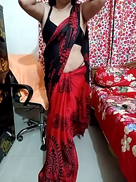 Snapshot of Priya_Boudi chatting on 04/01/26, 06:05 Priya Boudi online show from 04/01/26, 06:05