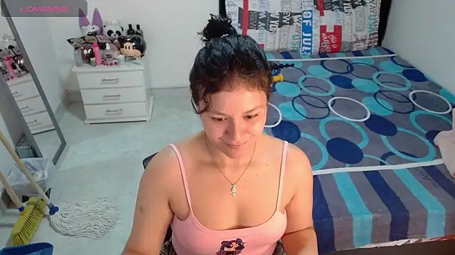 soniafuckboobs online show from 04/13/26, 12:10