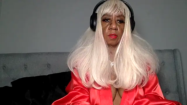 BreanaDivine online show from 12/16/24, 04:16