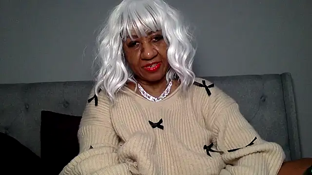 BreanaDivine online show from 01/05/25, 08:31