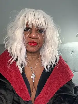 BreanaDivine online show from 03/08/25, 08:25