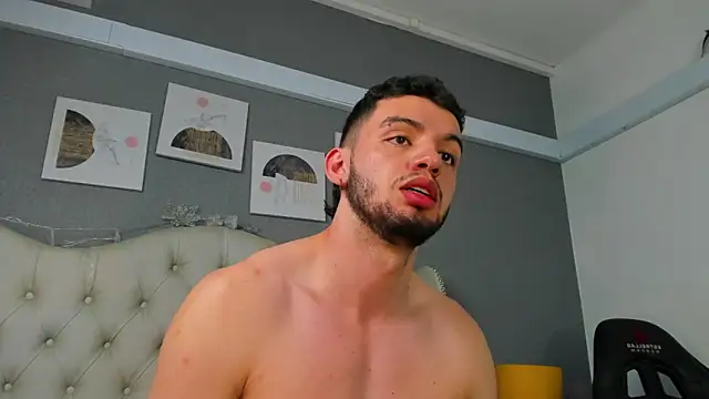 Snapshot of Michael_magno chatting on 01/09/25, 12:03 Michael magno online show from 01/09/25, 12:03