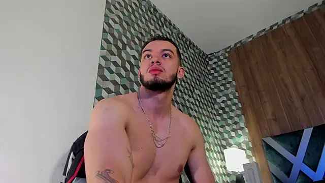 Snapshot of Michael_magno chatting on 01/25/25, 10:29 Michael magno online show from 01/25/25, 10:29