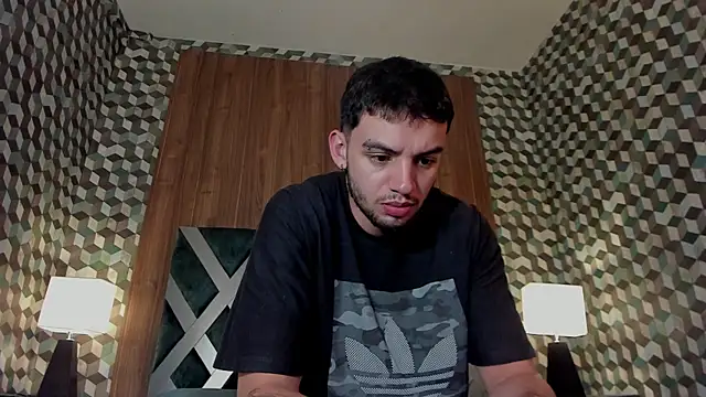 Snapshot of Michael_magno chatting on 03/10/25, 05:50 Michael magno online show from 03/10/25, 05:50