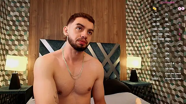 Snapshot of Michael_magno chatting on 09/30/25, 01:05 Michael magno online show from 09/30/25, 01:05